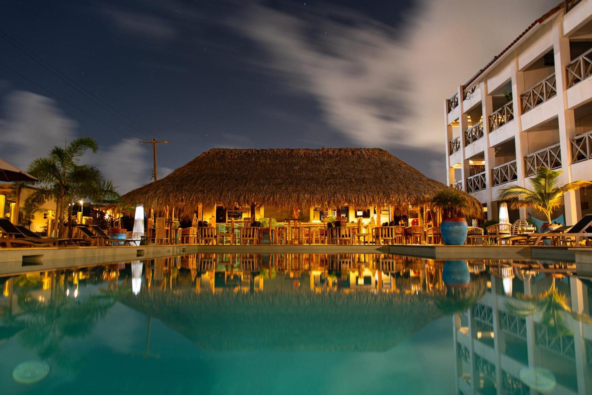 Bloozz Resort Bonaire Playa Eksteriør billede